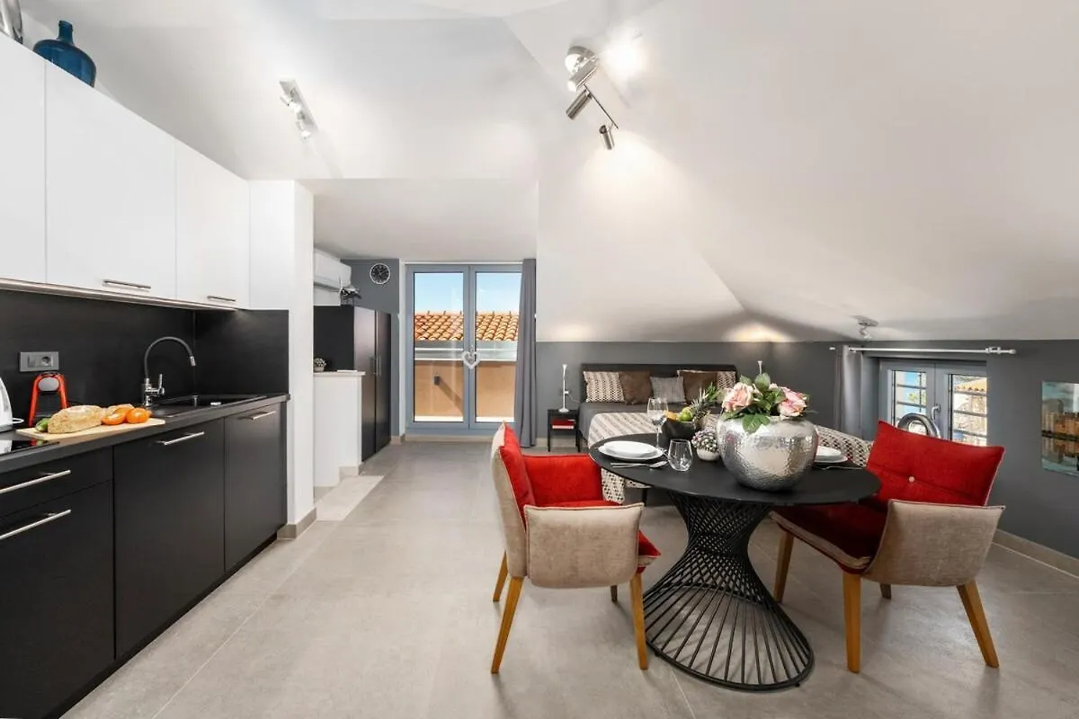 Appartement Studio Maestral Umag Kroatië